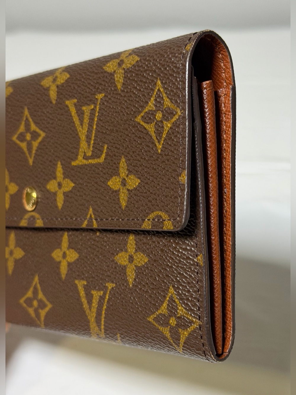 Louis Vuitton monogram Sarah wallet - Picture 3 of 16